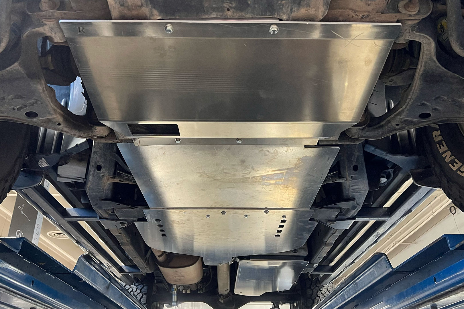 Skid Plates roXterra Frontier products 20052024
